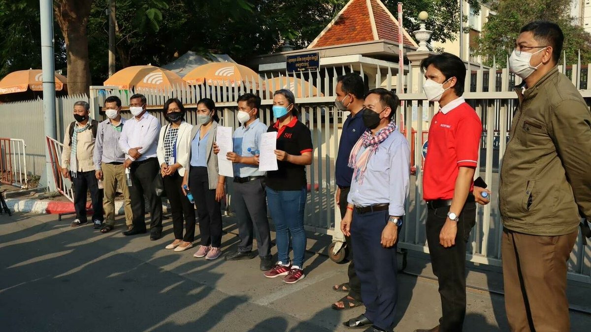 សង្គមស៊ីវិលនិងសហជីព១៣៤ស្ថាប័ន បន្តដាក់លិខិតចំហរទៅក្រសួងចំនួន៣ទៀត ឱ្យដោះលែងតំណាងសហជីពណាហ្គាវើលដ៍ rfi.my/89qM.t