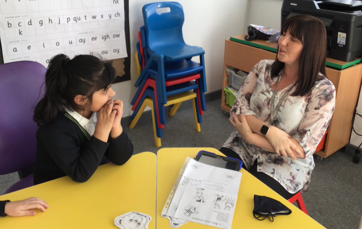 Miss Cardwell tweet media