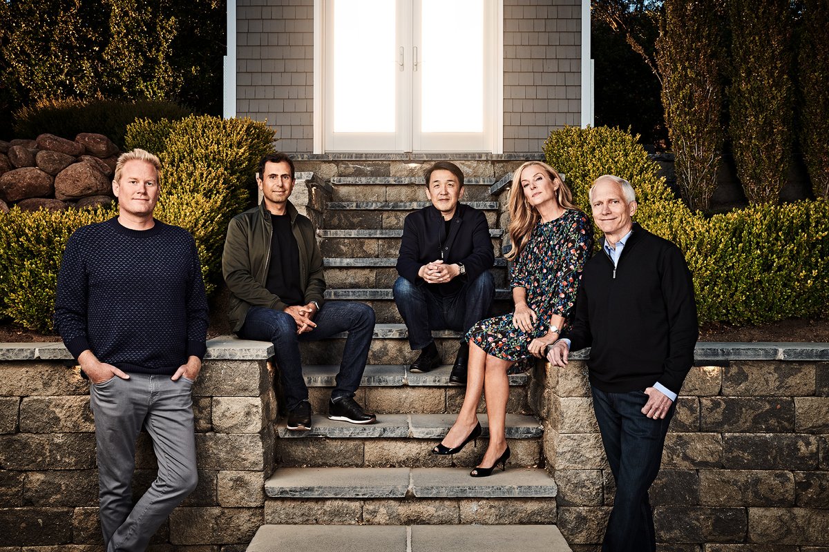 The group portrait from my recent shoot with venture-capital firm @canvasvc. I wanted something with a little metaphor. After a lot of scouting, we created this shot with the stairs and the glowing doors at the top. 

#venturecapital #portraits #entrepreneur #siliconvalley