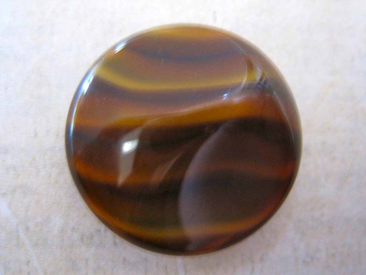 southerntoddy's tweet image. RT @BySupply1: 5 Vintage Round Flat Back Caramel Swirl Stone Cabochons Gems, 22mm Flatback Stone Gem Brown Gold Swirl Stone Gem Loose Gemstones by BySupply tuppu.net/71622125 #bysupply #Etsy #FlatBackCabochon