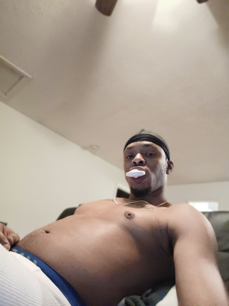 RedWare11's tweet image. Gotta have them whites😁😁😁