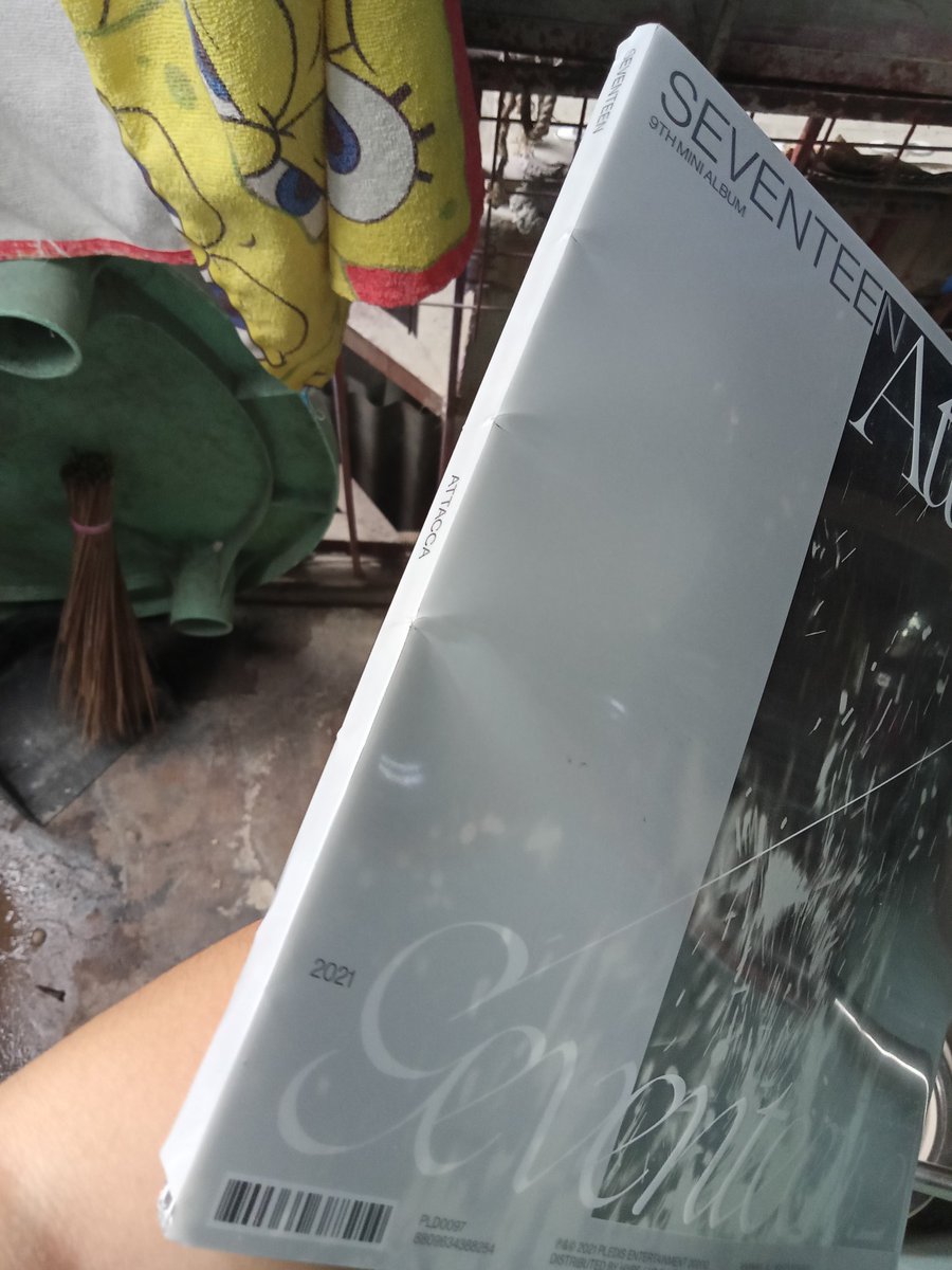 pomT_Teight's tweet photo. Sorry for this feedback, but I'm just being honest na ito talaga Ang natanggap ko from @haineverse, I was very disappointed sa packaging nila, 2 layer of thin bubble wrap at walang karton, ate po Malaki Po Yung attaca bat di man lang pinatungan ng karton TT
#HVfeedbacks https://t.co/FNzWg2tqgl