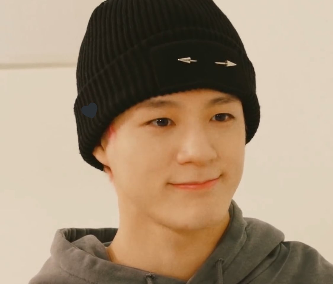 thinking about jeno tweet media