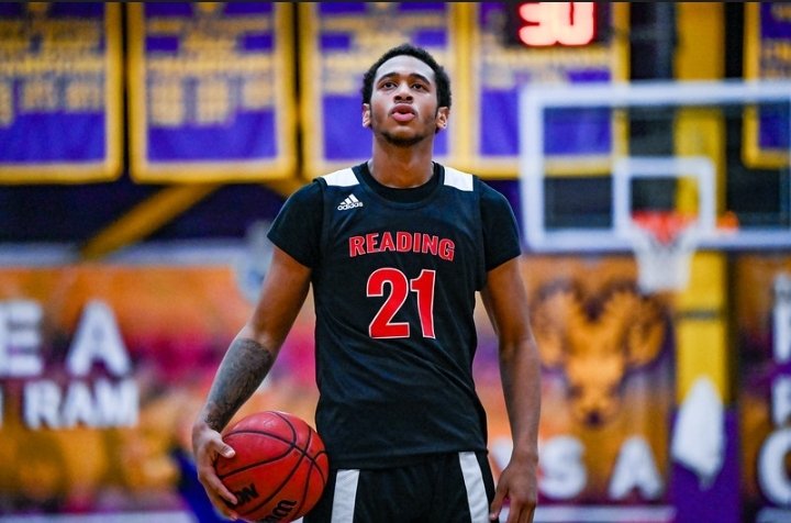 🗣RED KNIGHTS WIN!
Reading High takes down rival Wilson 89-55. <a href="/Danny_Guapo21/">Daniel Alcantara</a> with 33 backed with 26 from <a href="/Rubrodriguez25/">Ruben Rodriguez</a> and 22 from <a href="/jouseph_chapman/">jouseph⛹🏽‍♂️</a>.
(unofficial scoring)

📸: Bill Snook (<a href="/jamminsnookie/">Bill Snook</a>)