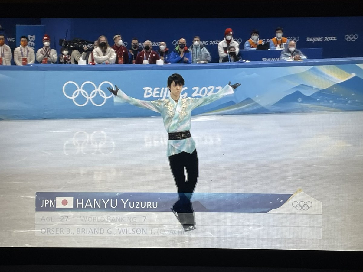 yunnification's tweet photo. HE LOOKS SO DETERMINED <333 #Olympics #YuzuruHanyu https://t.co/qwULOJoxuZ