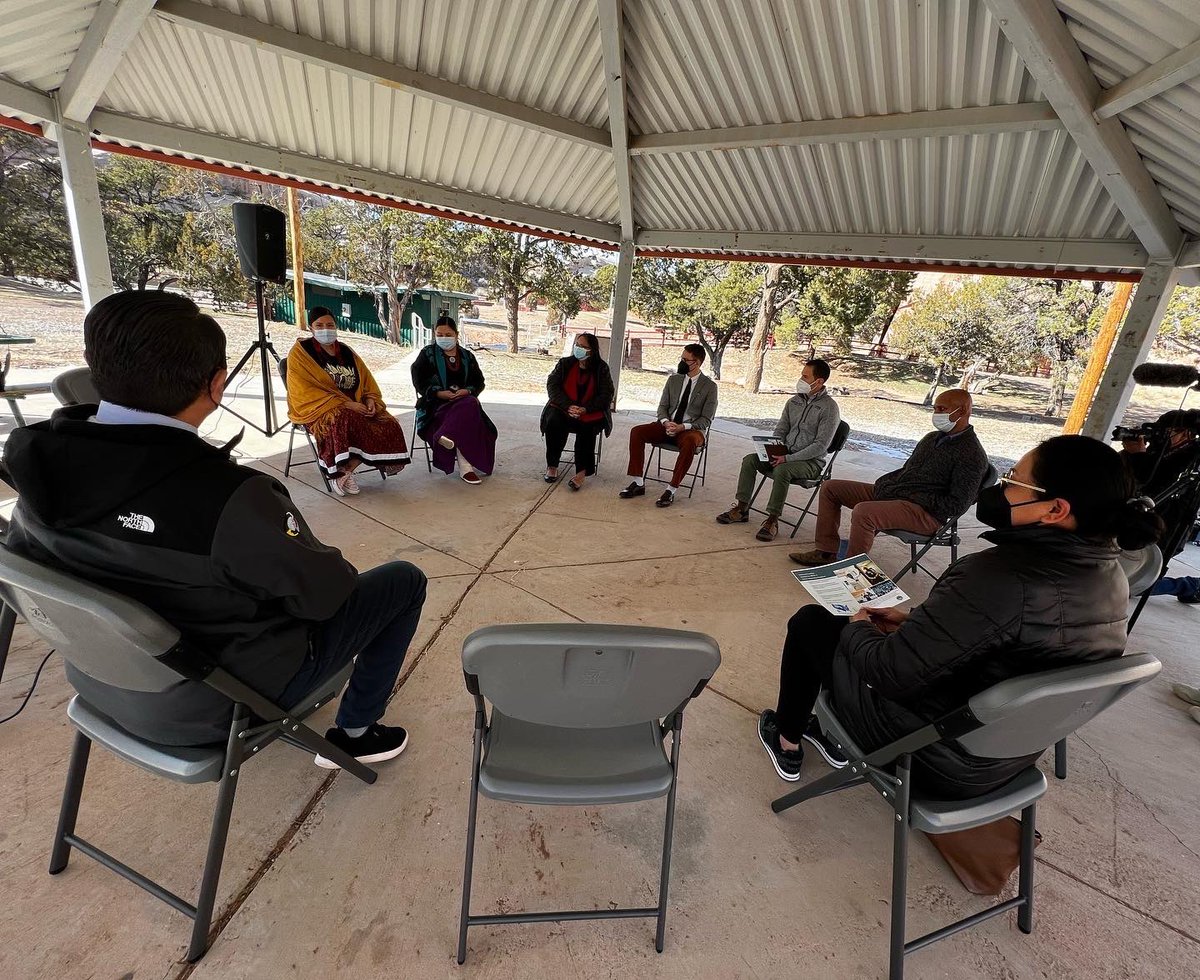 Jonathan Nez tweet media