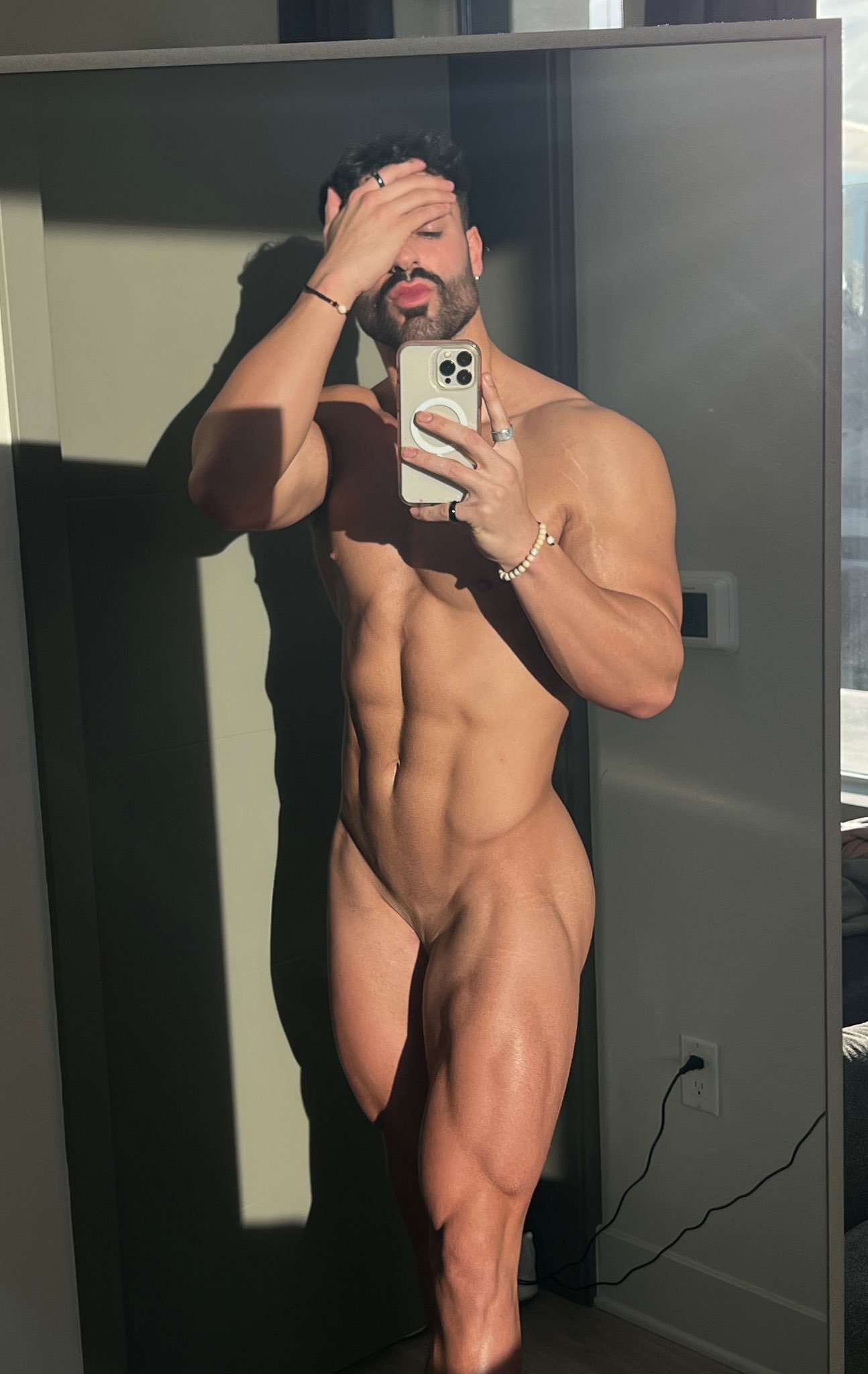 TW Pornstars - Nicolli 🐼. Twitter. carving🗿. 3:40 AM - 10 Feb 2022