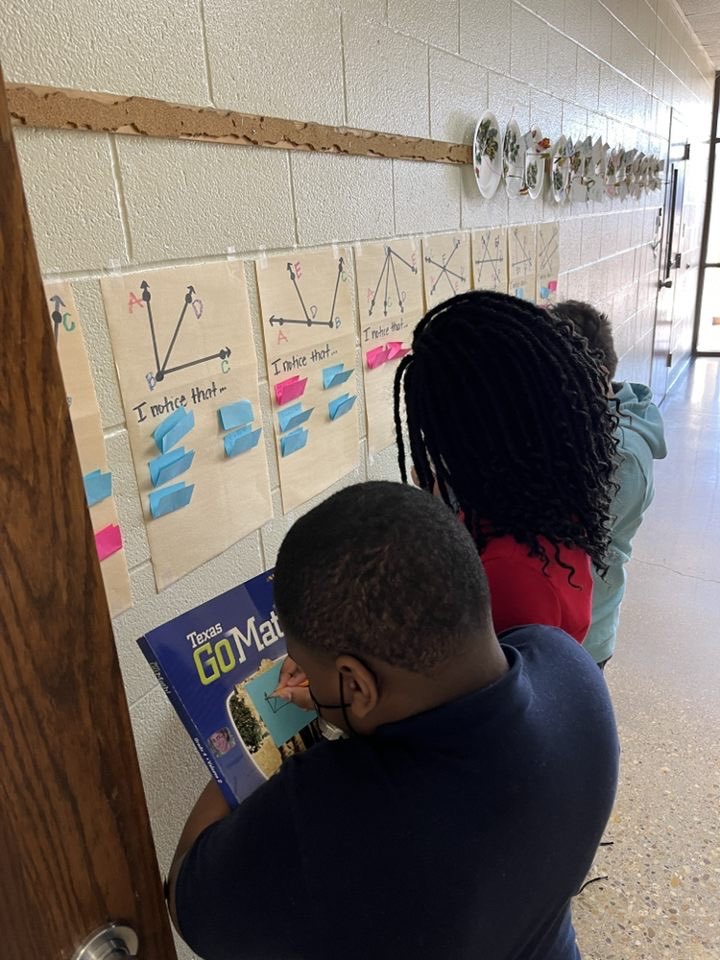 YvonneMThornton's tweet image. 4th grade scholars @RPM_ISSD learning math at different angles📐 @LancasterISD @akperera  @doctoniahoward @CartneySlaughte #MathGalleryWalk