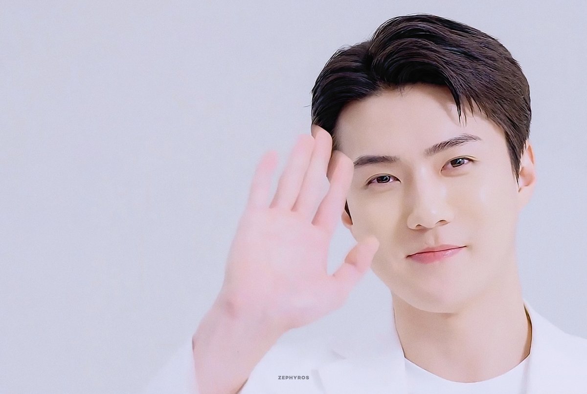ZEPHYROS412's tweet photo. #SEHUN #세훈 #吴世勋 https://t.co/TZ3BMNDSXp