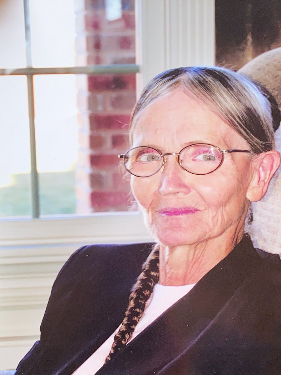 14 years since Mom went home, she left such a legacy to follow. 
Her 4 Pillars 
1.Love each other
2.Forgive each other
3. Let’s pray about it
4. Never give up.
I write about many of these memories in my book.

seminolethebook.com