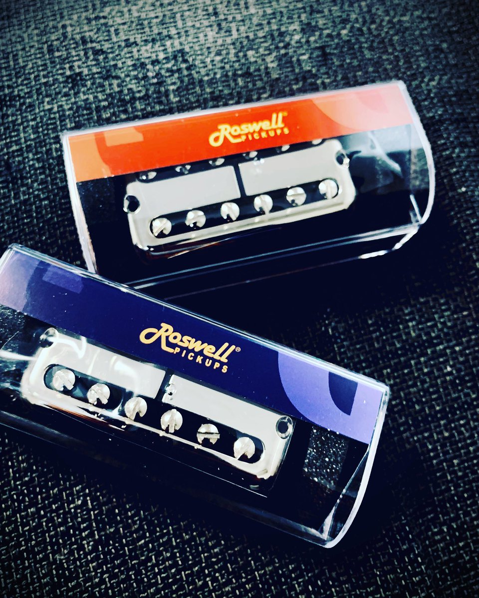 wataru_mad55's tweet photo. 届いた...。楽しみだ。
#gretsch #tennesseerose #rosewell #pickup #filtertron https://t.co/uRo9BqneQT