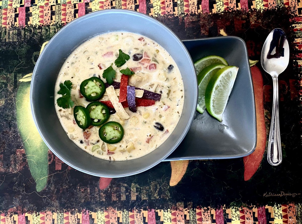 WorldChiliChamp's tweet photo. It’s Super Bowl week, or as we say in Food Sport… SOUP or BOWL?! 🏈 🥣

YES, that means we’re ready for the big game and can help your taste buds pick a winner every time! 

Check out the pic below and click the link to get this delicious recipe! 🤩

https://t.co/BiGVIwh9rw https://t.co/bD7y2cSzJ4