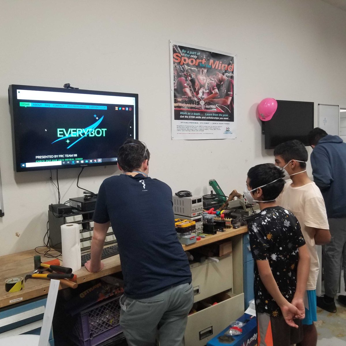 team2404_tnt's tweet photo. Lots of work was done today. Pictured is our JPL mentor and our Caltech with a few of our students working on the robot #firstroboticscompetition #stem #tech #pasadena #altadena #mentor #jplNASA #caltech https://t.co/izTf4Xc0gP
