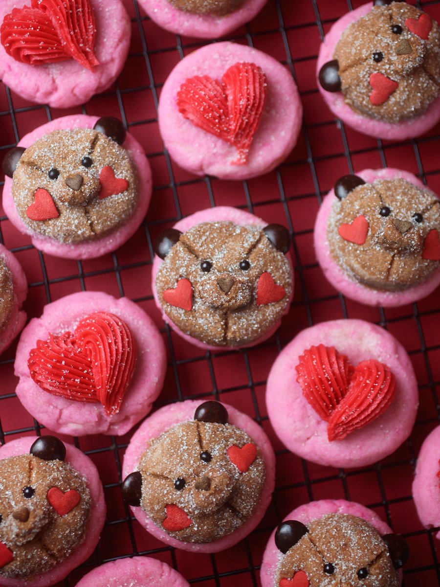 BakedByJenelle's tweet photo. Soft Sugar Cookie Bears https://t.co/UTPNnmhCwV https://t.co/sliDyFdb6R