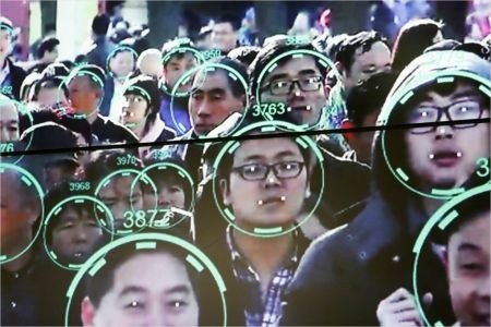 zeupbae's tweet photo. ★Chinese AI Facial Technology★

Find and Kill Corona people 🇨🇳

= Chinese Sesemi credit
#중국새끼들 https://t.co/it8ElWWzKP