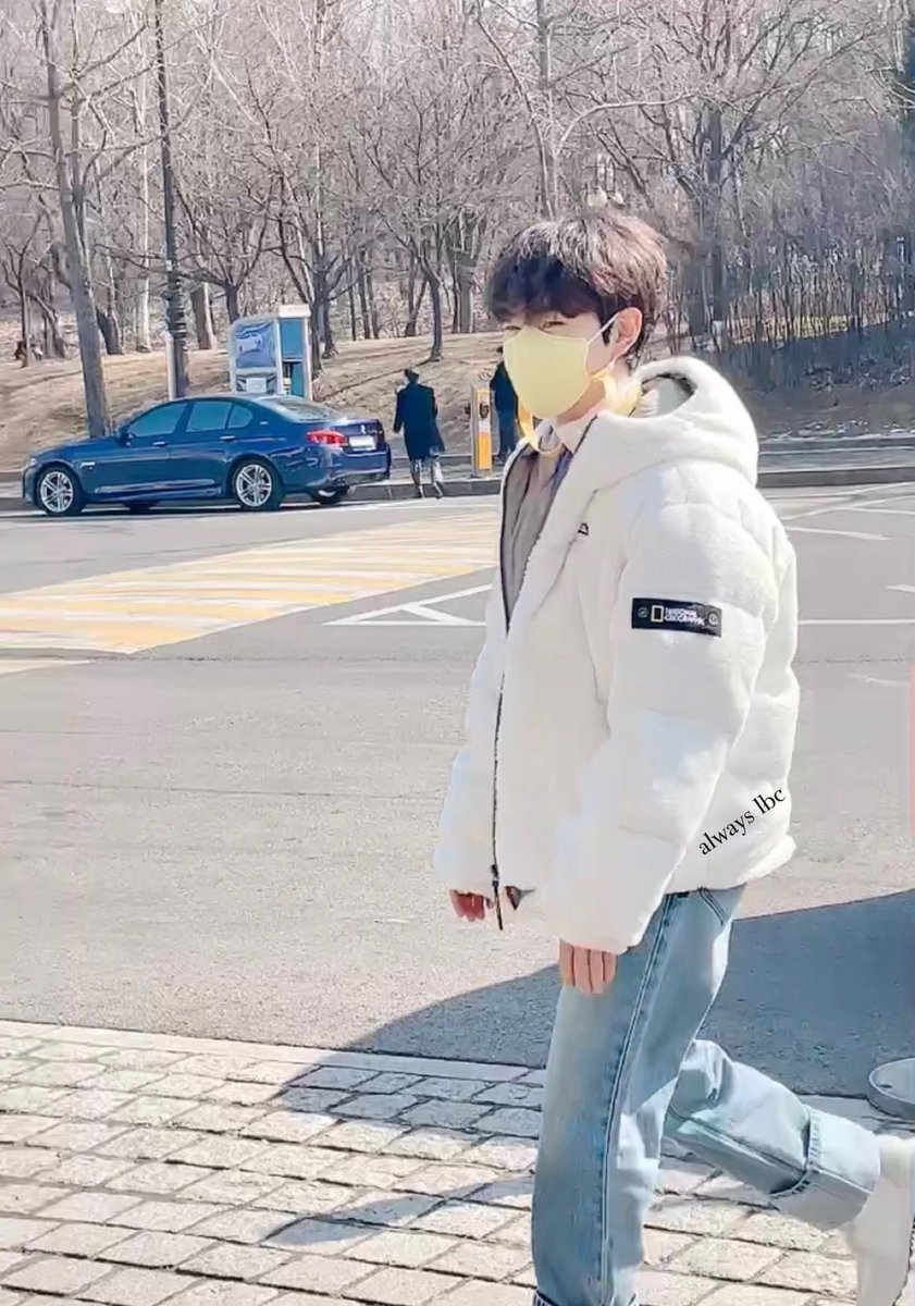 always_lbc's tweet photo. #이병찬 힝...너무 귀���워💛💛 
폰카라서 화질은 미안해요🥲😢 https://t.co/gMmMIPXapL