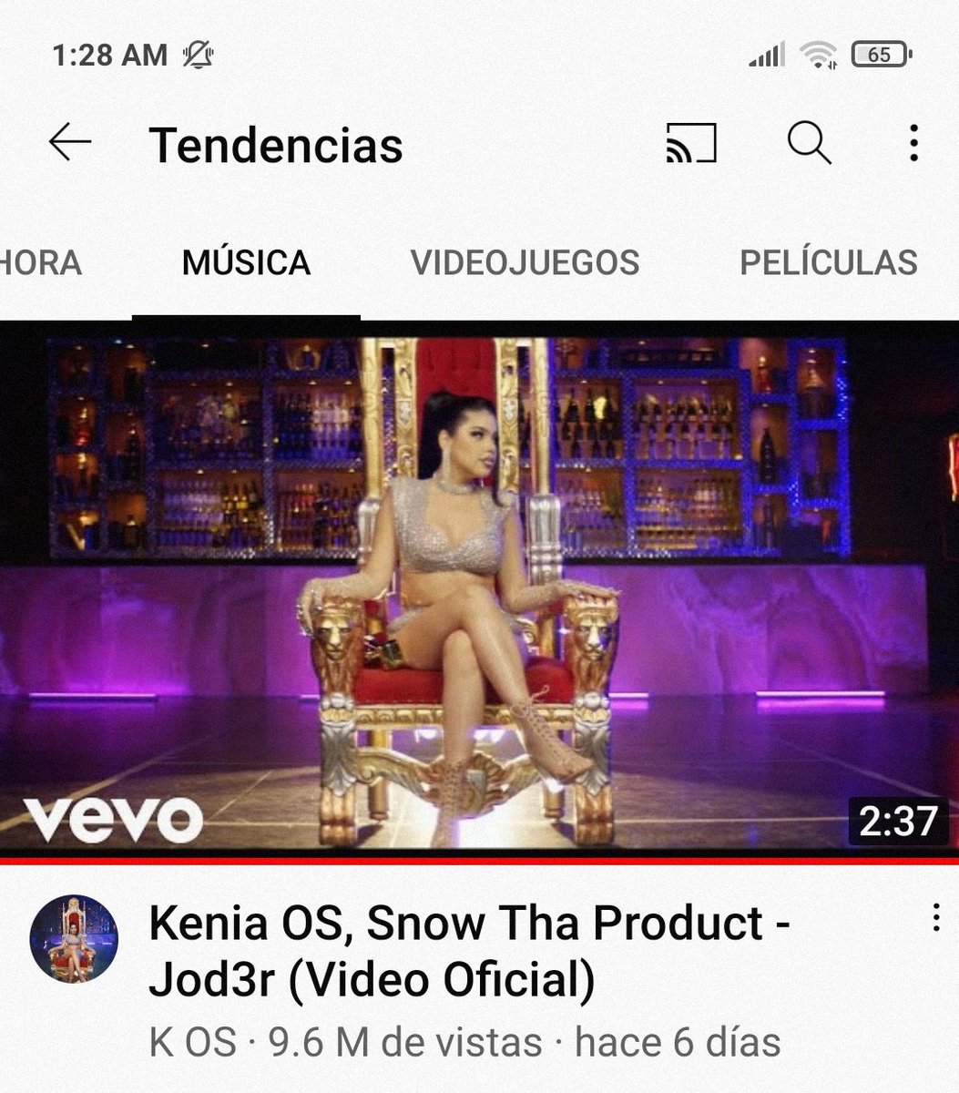 Lunatlc4's tweet photo. Y así es como @keniaos cumple una semana en el puesto número 1 de tendencias en Youtube JOD3R x Snow Tha Product sumando 9.6 MILL de reproducciones. Vamos por esos 10M 🤍👑 https://t.co/dnwW5IUirr