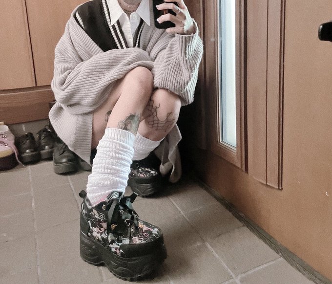 ルーズソックス大好きさん の最近のツイート 12 Whotwi グラフィカルtwitter分析