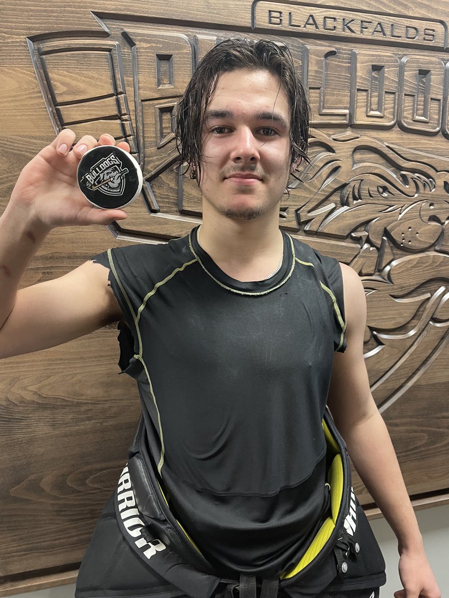 How to make your first career start in net featuring: #40 Brock Lott 🐾

-29/29 saves ☑️
-Game ⭐️ ☑️
-1st career SO ☑️
-Make franchise history ☑️

Now that’s a-LOTT accomplished in your first game! <a href="/TheAJHL/">TheAJHL</a> #woofwoof