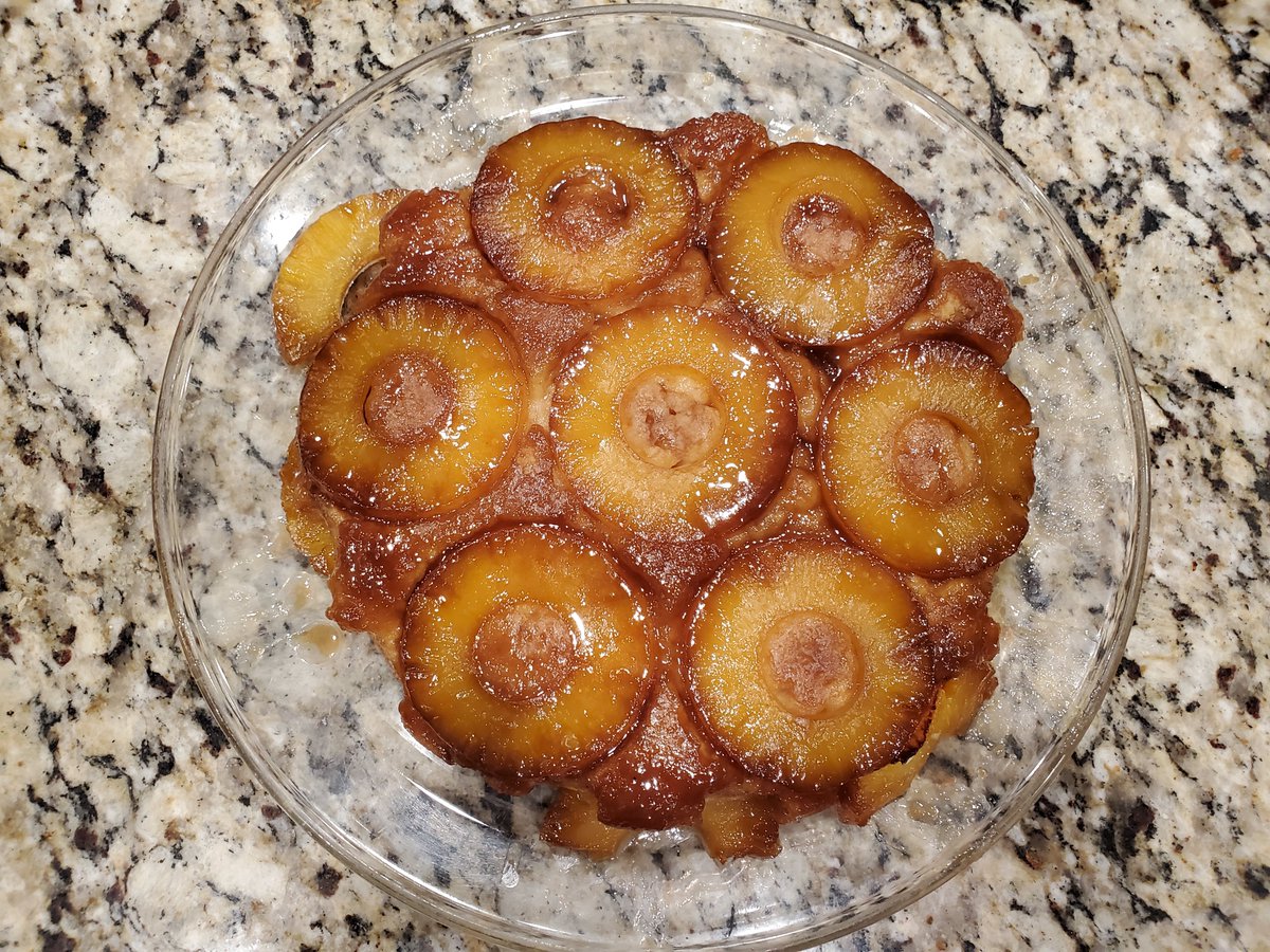 RayzerWire's tweet photo. Not much beats a Pineapple Upside Down Birthday Cake baked in a Lodge 8SK!
@LodgeCastIron #ILoafYou https://t.co/qNPlysfOlv