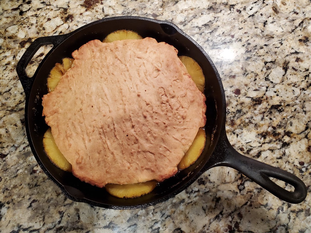 RayzerWire's tweet photo. Not much beats a Pineapple Upside Down Birthday Cake baked in a Lodge 8SK!
@LodgeCastIron #ILoafYou https://t.co/qNPlysfOlv