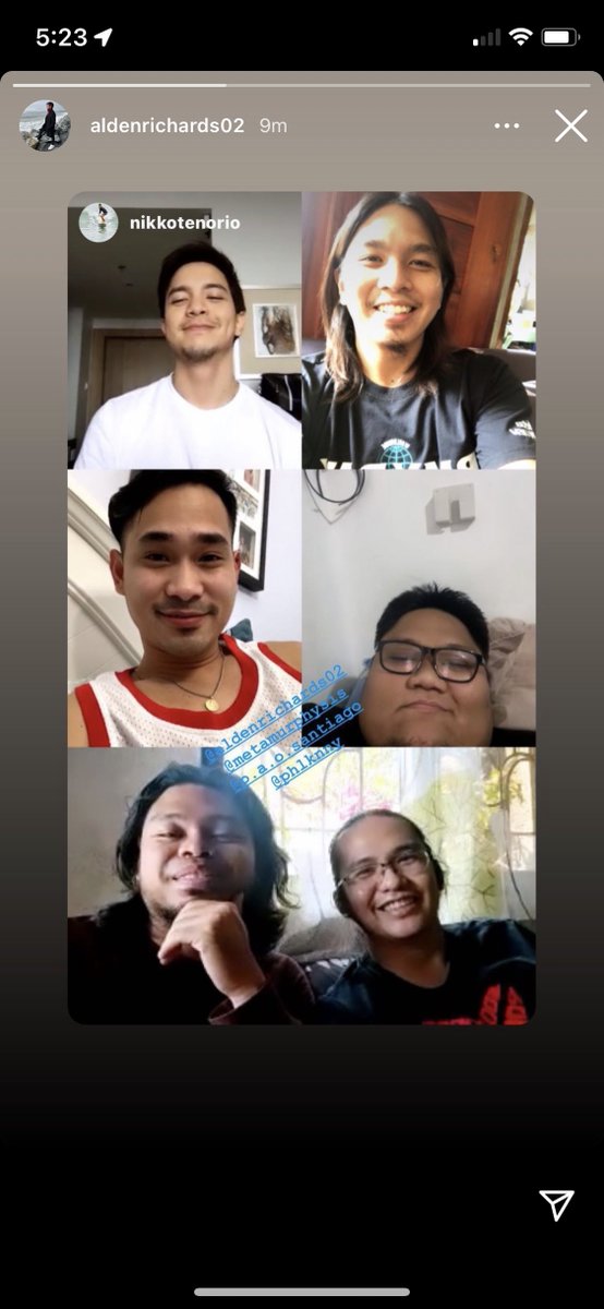 He mentioned in #ALDENForwARd that he had four close friends in school.
Love how they're still close even now!

@aldenrichards02 #AldenRichards