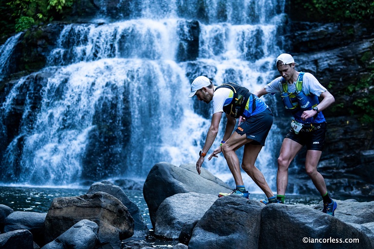 TerritorioTrail's tweet photo. 🆕 PODCAST
1⃣ Virginia Pérez Mesonero
2⃣ Daniel Osanz @DanielOsanz1 
3⃣ El último baile de la @KDRTrail 
4⃣ AsiaTrail con @ikermu21 
5⃣ Bolivia Trail Series
6⃣ Brooks Trail Team 
7⃣ NutriEvarguedas @evarguedas 
🎁 CimAlp4you de @cimalpofficial 
▶️ https://t.co/aSFWAz44VI https://t.co/ppIT7xsTSd