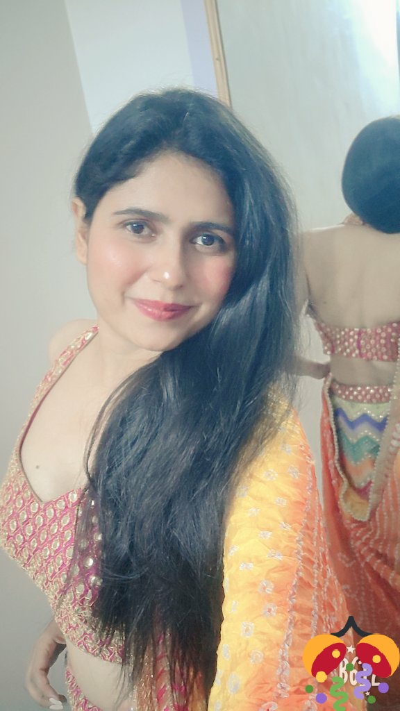 Keeping our Indian traditions alive… One lehenga at a time!

Good morning 🌻💞