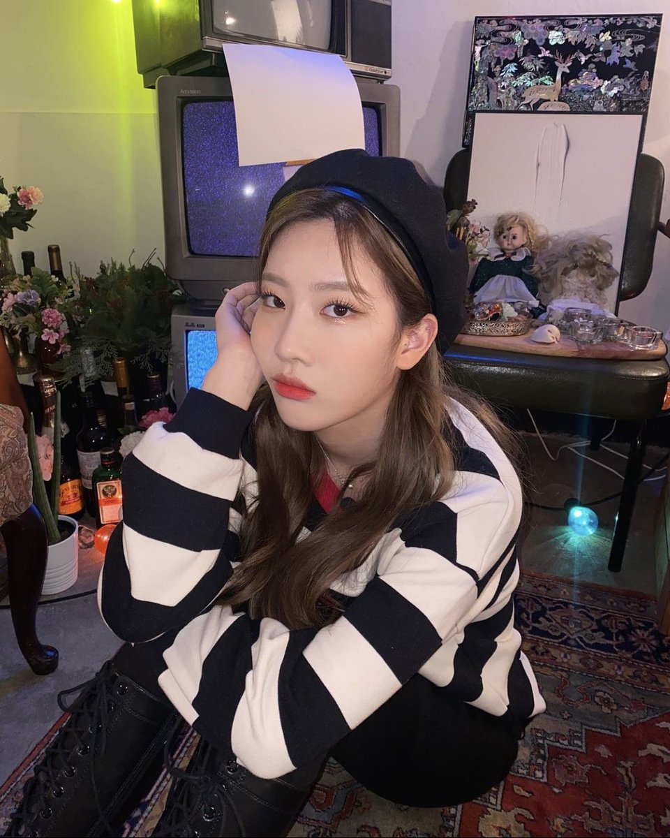 celestialaeong's tweet photo. kim lip !! happy birthday baby 🥺 @loonatheworld https://t.co/6kurEXesYT