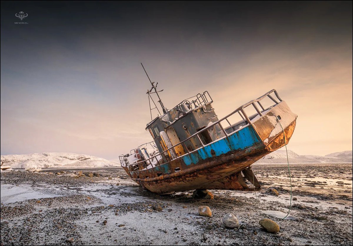 MichailVorobyev's tweet photo. Abandoned ship on the shore of the Barents Sea…
#Russia #ship #barentssea #abandoned https://t.co/oFx7ASOQSa