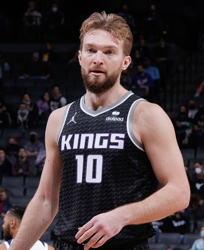 NBACentral on Twitter: Domantas Sabonis in his Kings debut: 22 points 14  rebounds 5 assists 52.6% FG  / Twitter