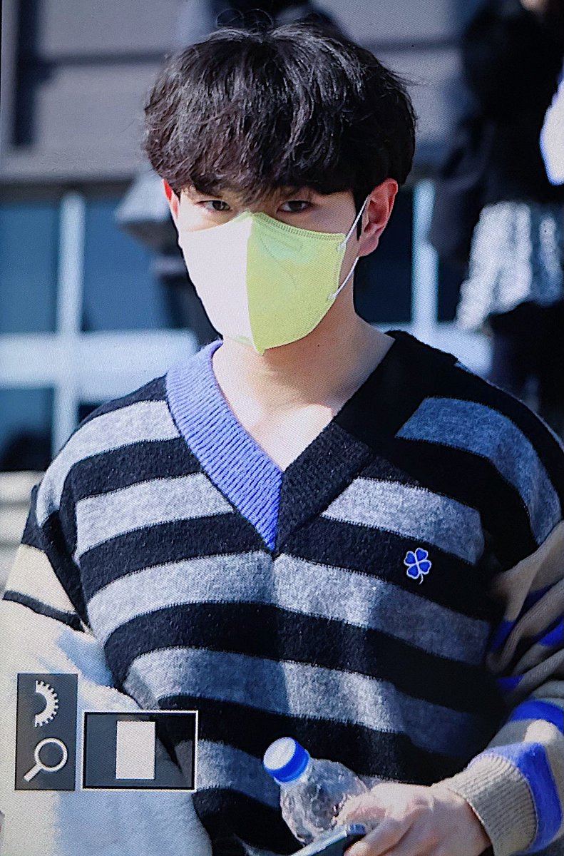 off_and_of's tweet photo. 220210 임백천의 백뮤직 퇴근 #이병찬
고생많았당🥰 https://t.co/69LUmdk3un