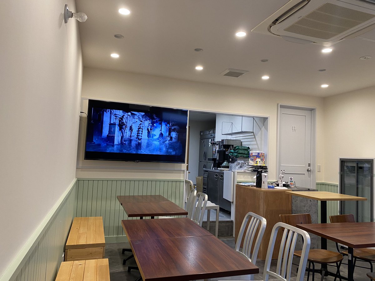 yongma2setagaya's tweet photo. 雪のよんま2

#韓国食堂
#韓国料理
#KPOP  
#韓国文学
#松陰神社商店街
#韓国チキン
#お店オープン
#WinterWonderland
#shinee https://t.co/yd7E8JQ4Mm