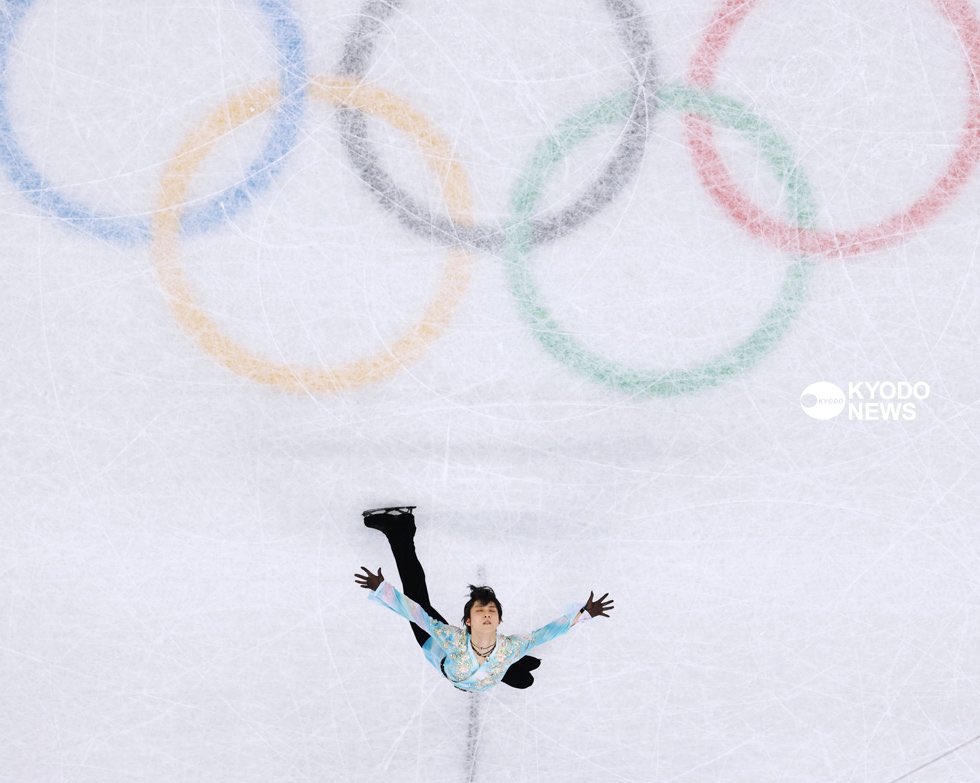 sunflowerlixie's tweet photo. it’s 5am here so i’ll tweet my proper thoughts when i wake up again but all i’m gonna say is thank you yuzu, thank you for making me fall in love with this beautiful sport and thank you for being the amazing passionate person that you are💙 #YuzuruHanyu #Bejing2022 https://t.co/NuSSN0aB2i