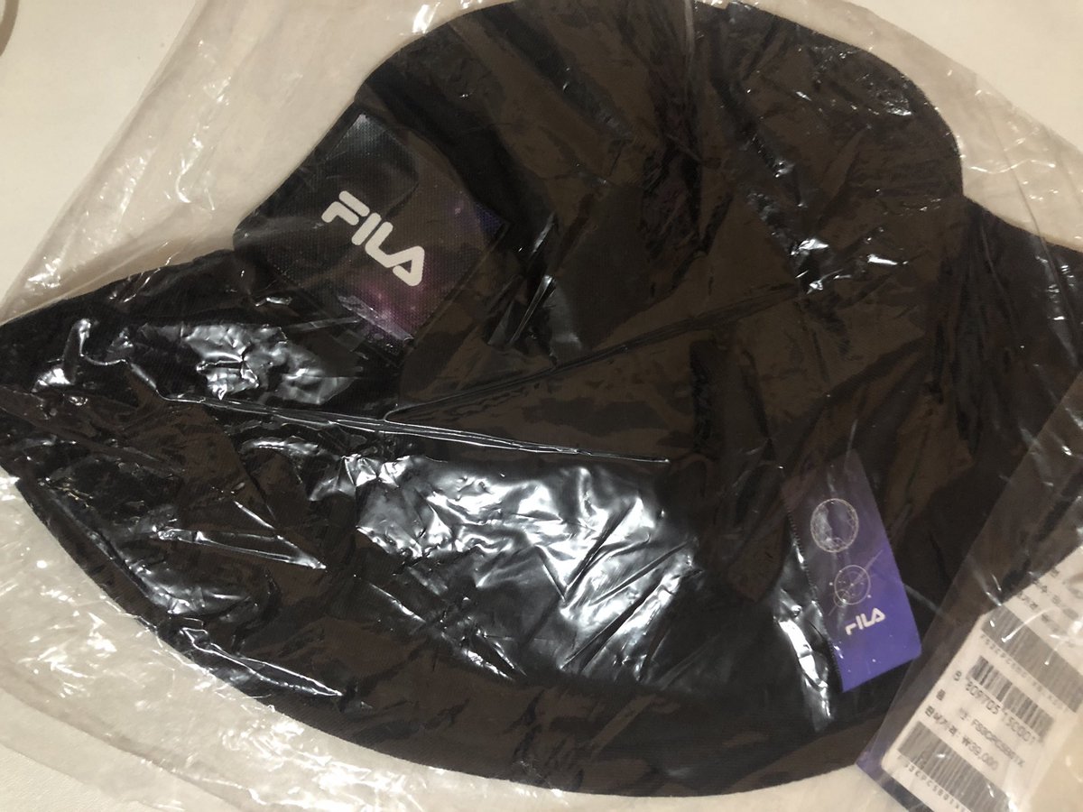 cherrytaekooo's tweet photo. wts | lfb | bts | ph

🔖 unused, bought for 2215, still with tag

open for nego, dm 🙇🏻‍♀️

🏷 fila voyager bucket hat https://t.co/WLYyANtYaq