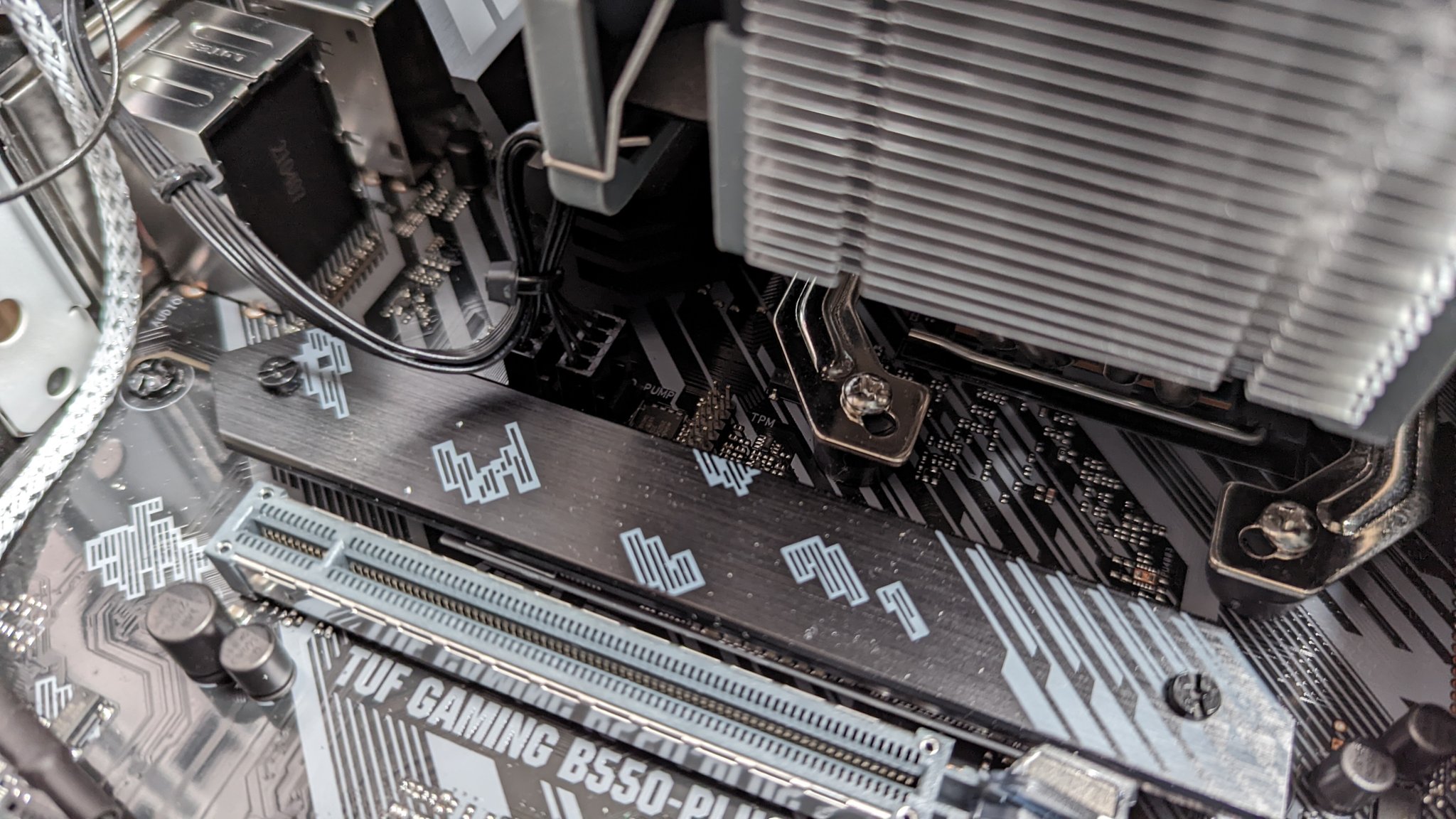 グラボ・SSD無し、B550+Ryzen9 5950X+水冷+RAM64GB
