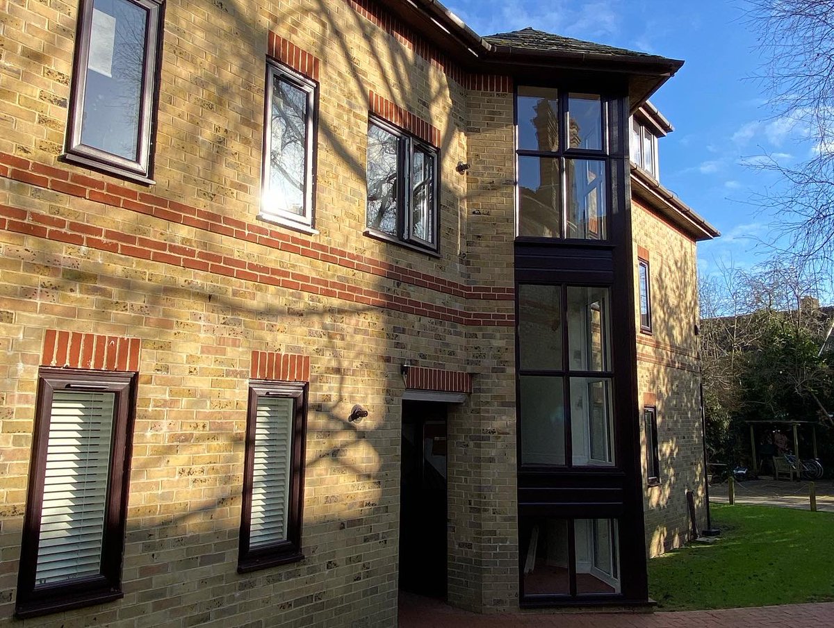 BarongWindows's tweet photo. Large project recently completed in #Tunbridgewells #Kent replacement Rosewood on white #PVC energy ‘A’ rated #windowsanddoors to 12 flats including communal areas. 
#Barong #EastGrinstead #Felbridge #WestSussex #Barong #BarongConservatories #Crawley #WindowsEastGrinstead https://t.co/x9xkvHZL3S