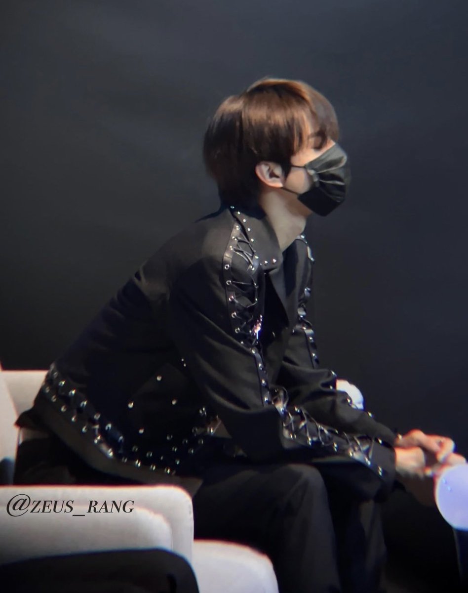 🎉💝𝐻𝑎𝑝𝑝𝑦 𝐽𝑢𝑛𝑔 𝑊𝑜𝑜 𝐷𝑎𝑦💝🎉

🎀정블리 정우의 생일 기념 #rt 이벤트🎀
🐶#RT 추첨 한 분께 귀여운 붕방강쥐 정우와 꼬옥 닮은 강아지 모양 캔들을 드립니당!🐶

✨모든 시즈니분들 참여 가능♡
✨향초로 향기는 선택 가능
✨국내주소지한정, 정우날 알티 추첨
❣️정우야 생일 축하해❣️