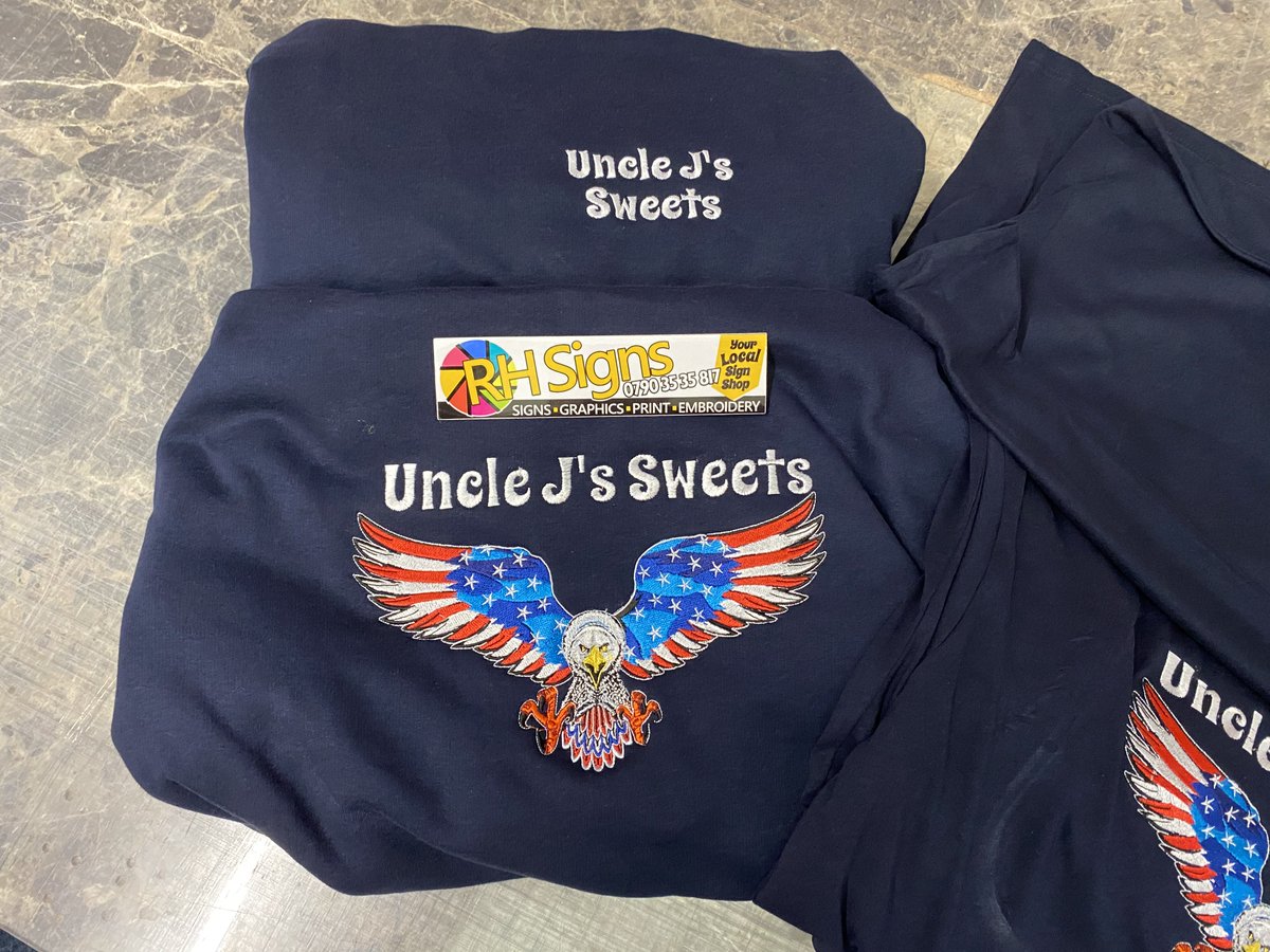 RHSigns2016's tweet photo. Professional workwear for Uncle J’s Sweets.  Give us a call on 07903535817 or visit https://t.co/r6mXD1m9t5.
#advertising #embroidery #signs #digitalprinting #rhsigns #graphics #workwear #lovelocal #uniform #professionalservices #cornwall #quality #vehiclegraphics #Sweet https://t.co/3v9QTMa2Jq