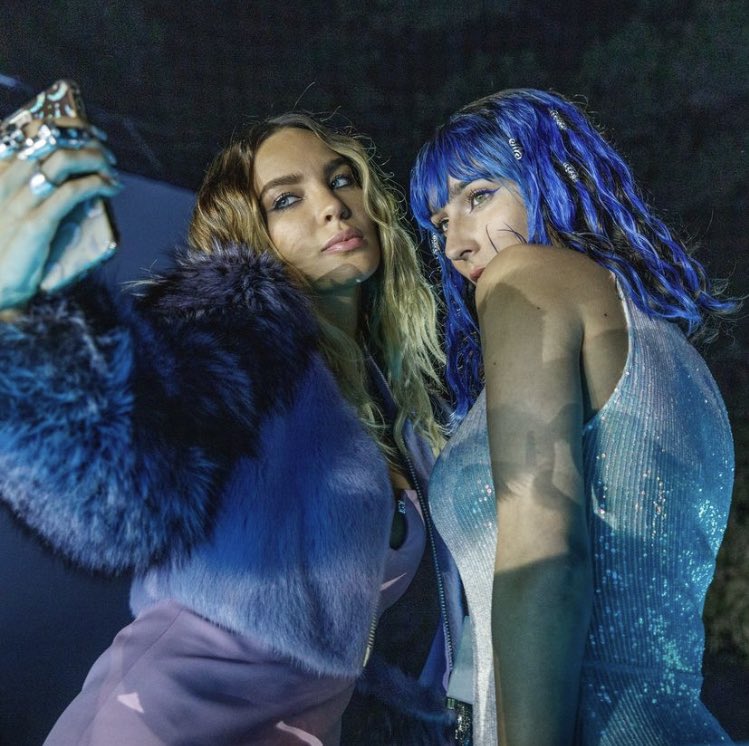 austrianol's tweet photo. Díassss! Porque BUENAS VA SER EL VIAJE DE MI VIDA junto @belindapop! ABRIL llega yaaaa!
#BienvenidosaÉden #Netflies https://t.co/Uw6NFULKTu