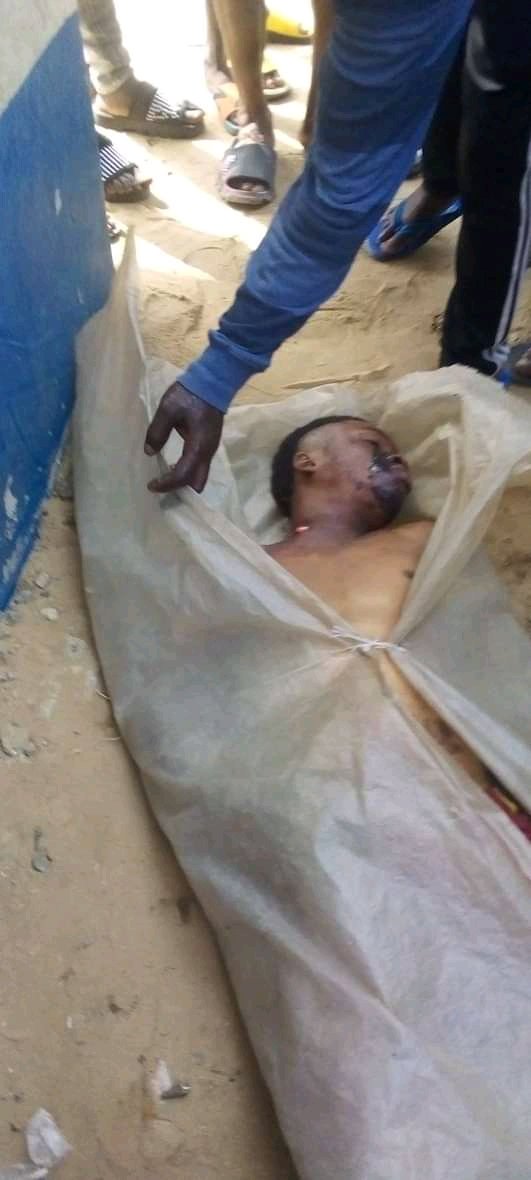Oyetayo98331's tweet photo. The fisherman that were killed on Monday in bayelsa.
@govdouyediri  
#BayelsaTwitterCommunity 
#brass
#twonbrass
#oxladevideo https://t.co/mtMlkbjfvp