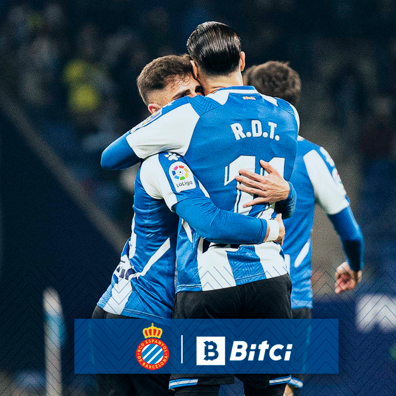 RCDEspanyol's tweet photo. 🥁 SORTEO EXPRESS | ¡Gracias a BITCI 1 afortunado podrá disfrutar de una experiencia VIP durante el #EspanyolBarça!

🎫 Sorteamos 2 entradas para el ganador:

1️⃣ Haz RT
2️⃣ Sigue a @bitcicomglobal
3️⃣ Sigue al @RCDEspanyol 
4⃣Menciona al amigo perico con el que vendrías

#RCDE