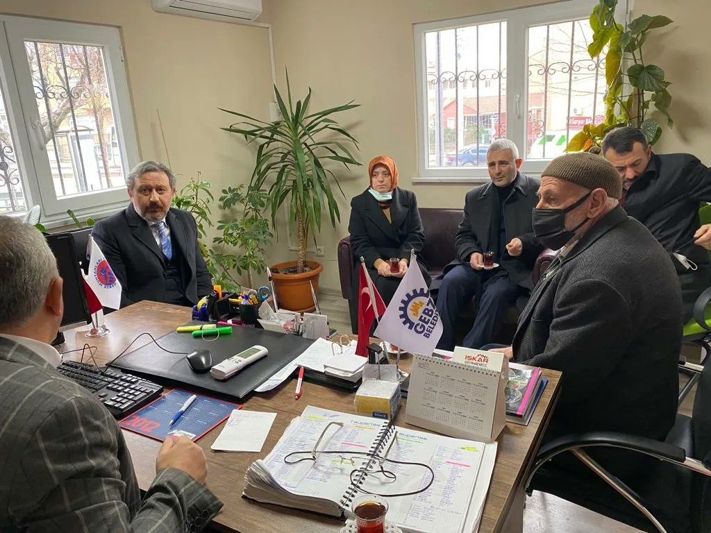 GebzeAk's tweet photo. Kocaeli Milletvekilimiz Mehmet Akif YILMAZ,İlçe Başkanımız Recep KAYA ve Yönetimimizle birlikte Köşklüçeşme Mahalle Muhtarımız Mehmet ALTINTAŞ'ı ziyaret ederek hasbihalde bulunduk. 
 
#AkPartiGebzeSahada https://t.co/egh1I0ZYfY