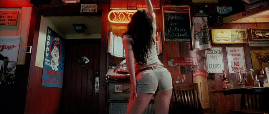 TheCinesthetic's tweet photo. Death Proof (2007) dir. Quentin Tarantino https://t.co/vlYr7dDup2