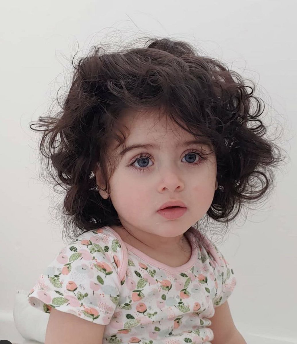 D07767539's tweet photo. صباح الخير للصابرين على وجه هذه الأرض ، الذين لا يعلم عن كفاحهم سوى خالقهم ، و لا يدري بجرحهم و همومهم التى تقصم قلوبهم إلا هو ، و يستيقظون كل صباح بقلوبٍ راضية..#صباح_الخير ☕☕ https://t.co/ObiBpMPBCM