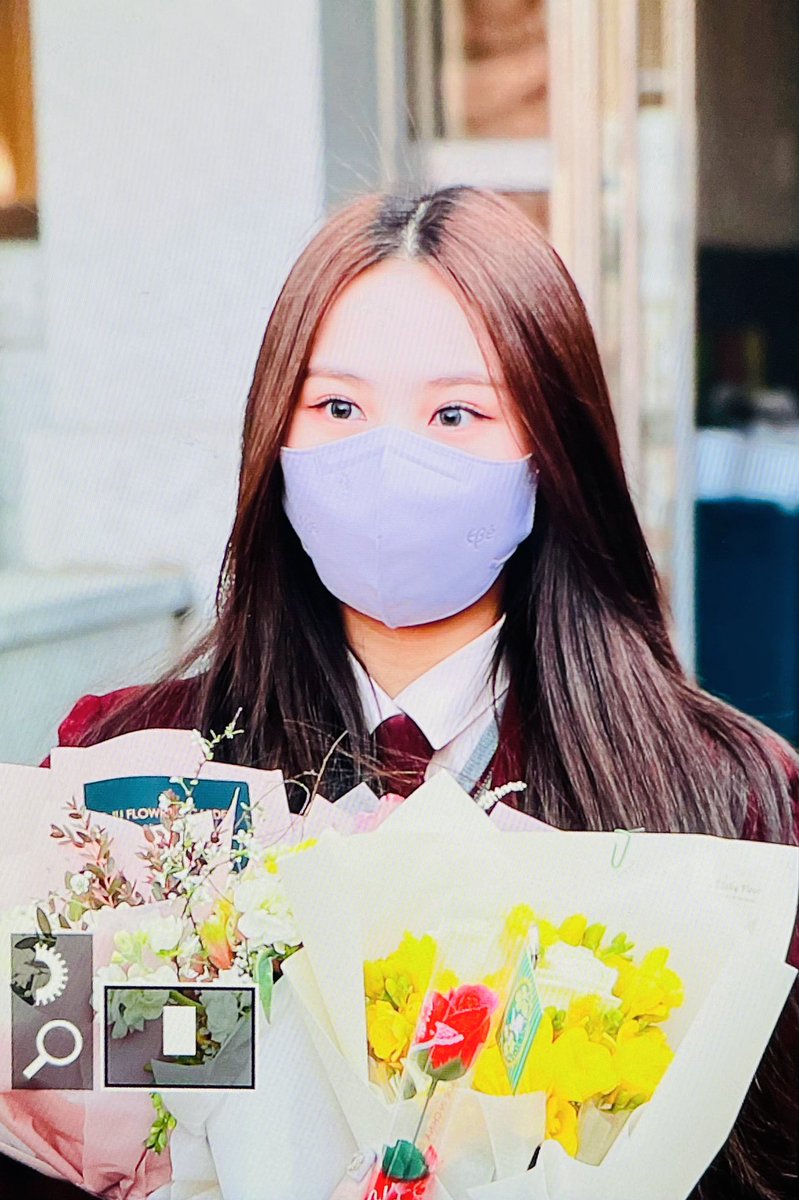 dialogjn's tweet photo. 220210 막냉이 졸업 추카푸카🎉 #지안 #jian #lightsum #라잇썸 https://t.co/tTVe51NhEX