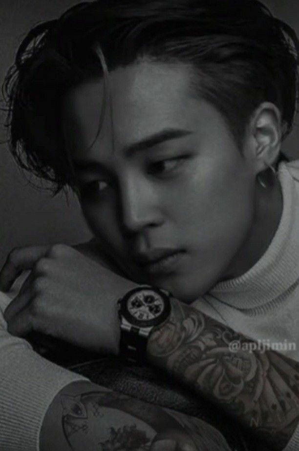 7Jiminx's tweet photo. #ParkJimin 🤭🔥🤤😈 meu Deus do céu o que é isso tô passando mal misericórdia ksksksk😅 https://t.co/jLGDsOWGgc
