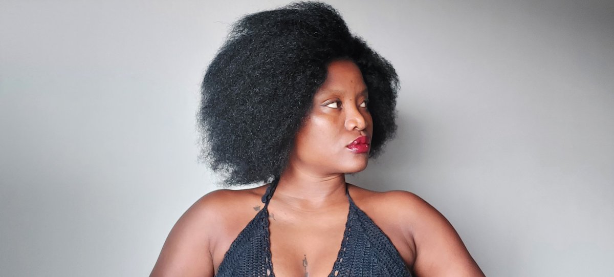 NyandaPiwokuhle's tweet photo. I think I went too big with the hair, but I guess it matches my personality ๐ฅฐ
#womensrugby #southafricanrugby #rugbyplayer #mastercardpwgc https://t.co/NyqMOXKv54