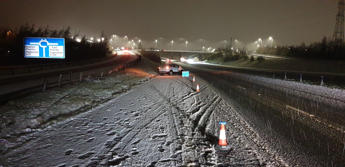 PSOSEastRen's tweet photo. Driver very lucky tonight to be uninjured after a crash on the M77 near J5 tonight. Its not always safe to drive at the speed limit. Drive to the conditions and get home safe.
Driving isn't a Winter Olympic sport.
#TheGlasgowTraffic #RPWest #DriveSafeHomeSafe https://t.co/oSjTDoWsJl