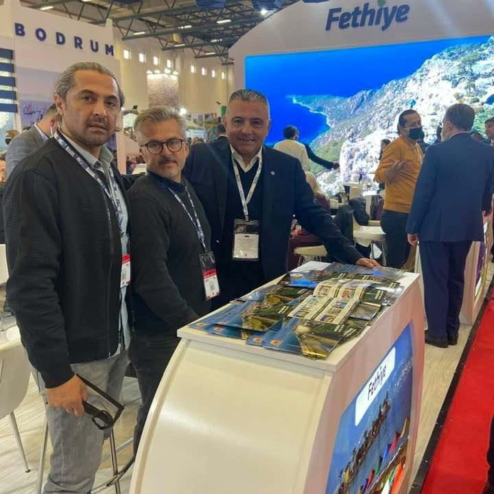 calis_der's tweet photo. Dünyanın en büyük #turizm fuarlarından #Emitt turizm fuarında
#Fethiye standımız Salon-3 / B-352 numaralı alanda yer almaktadır. 12 Şubat Cumartesi gününe kadar ziyaret edebilirsiniz. #calisder #calisplaji #calisbeach #çalışplajı #çalış https://t.co/Hab0NxJe6v